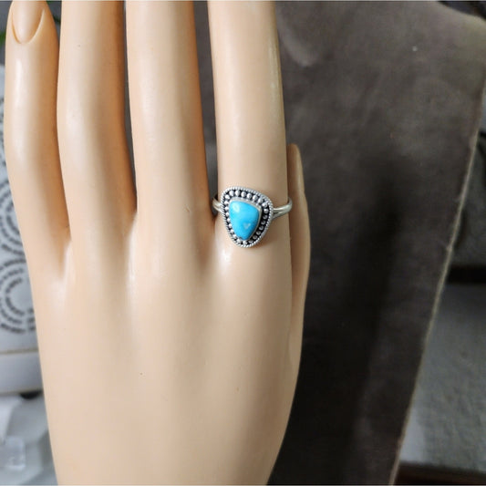 Southwestern Style White Water Turquoise Sterling Silver Ring