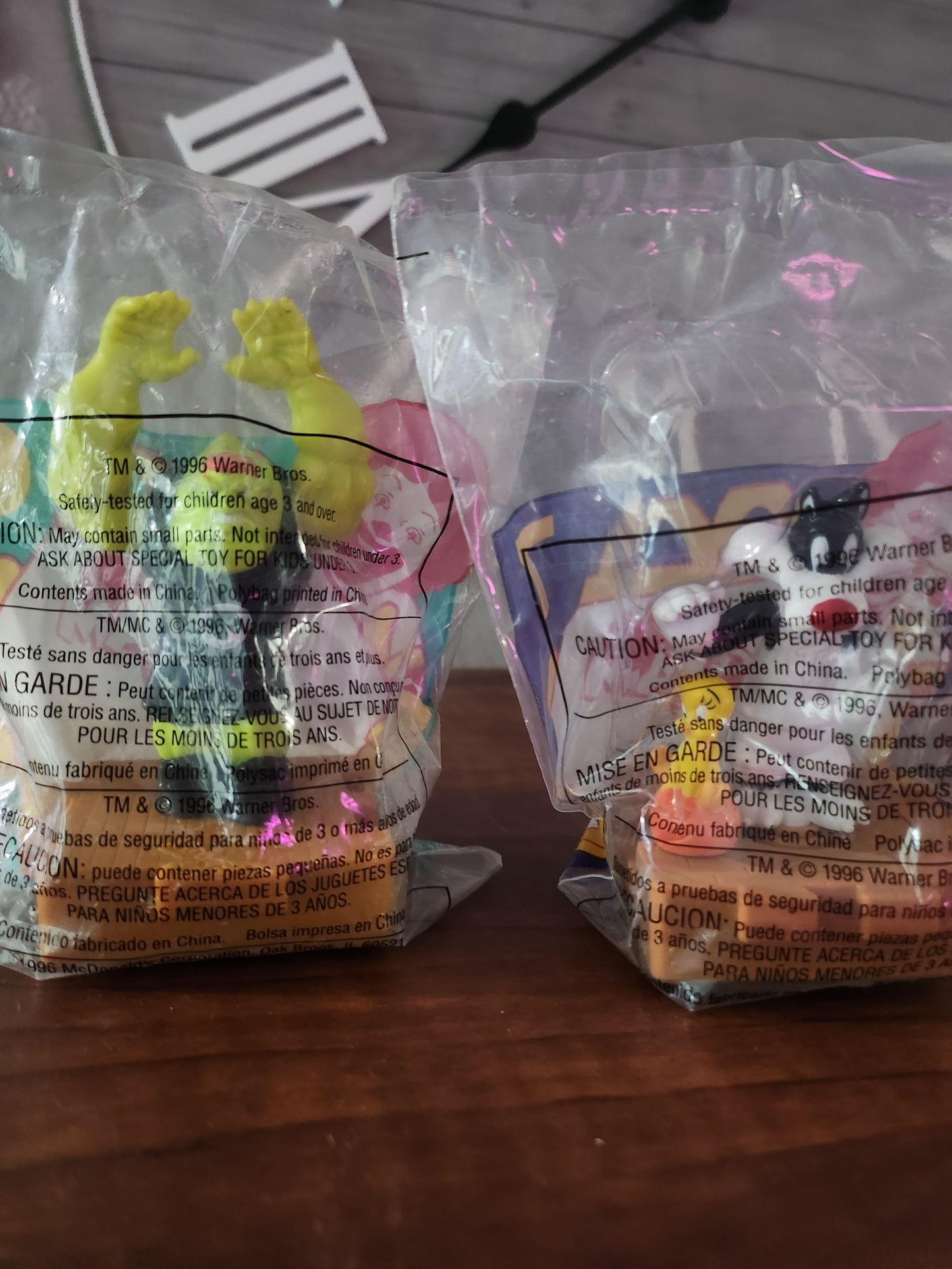 7 1996 Warner Bros Space Jam Unopened McDonald's Toys