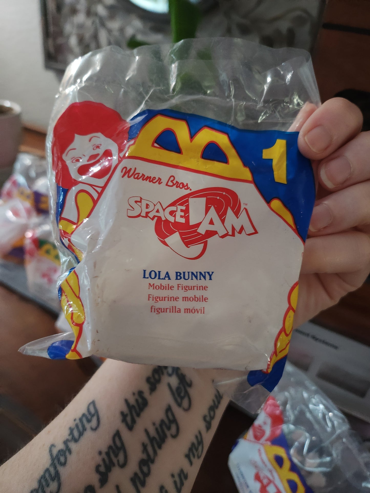 7 1996 Warner Bros Space Jam Unopened McDonald's Toys