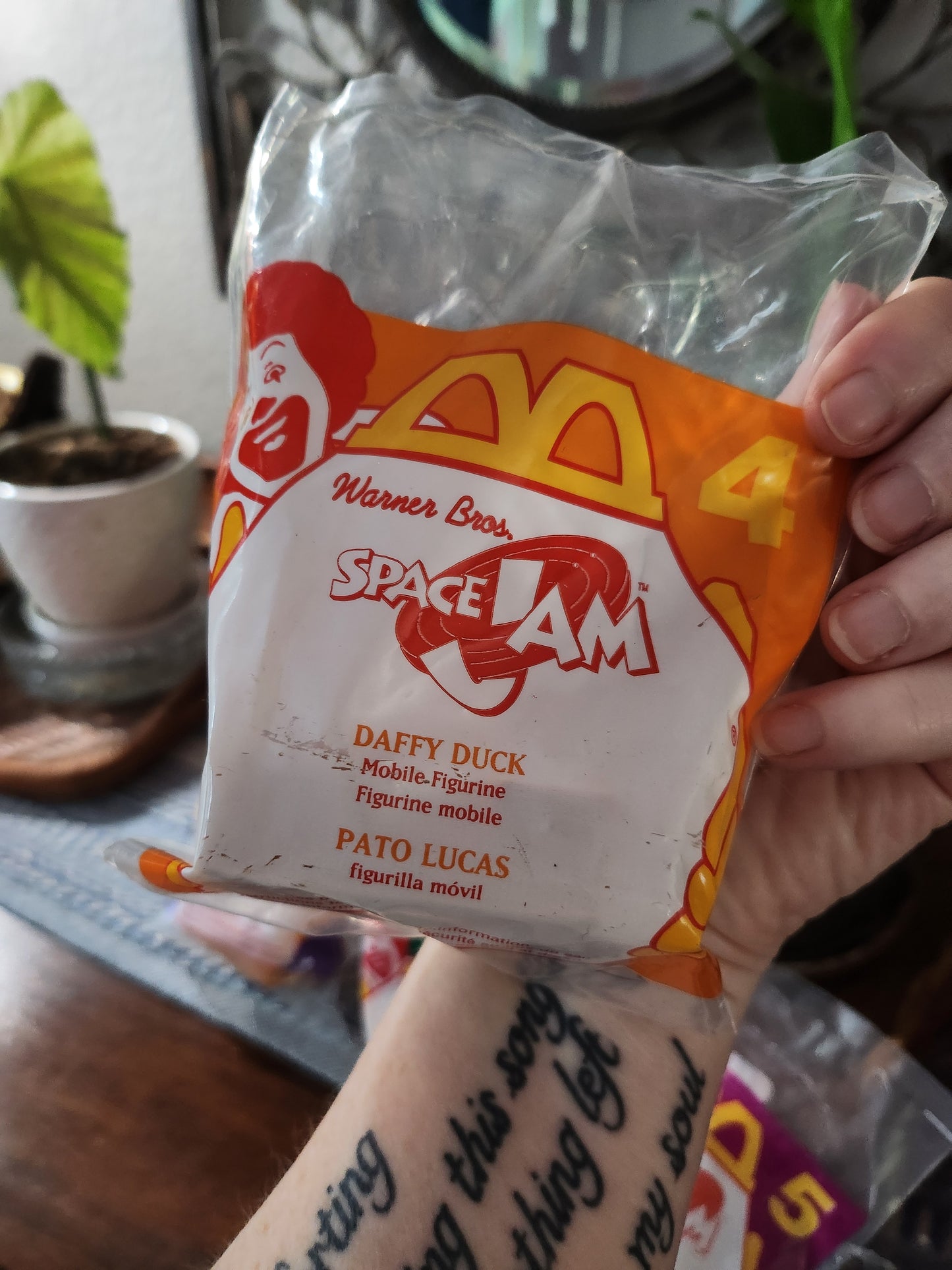 7 1996 Warner Bros Space Jam Unopened McDonald's Toys